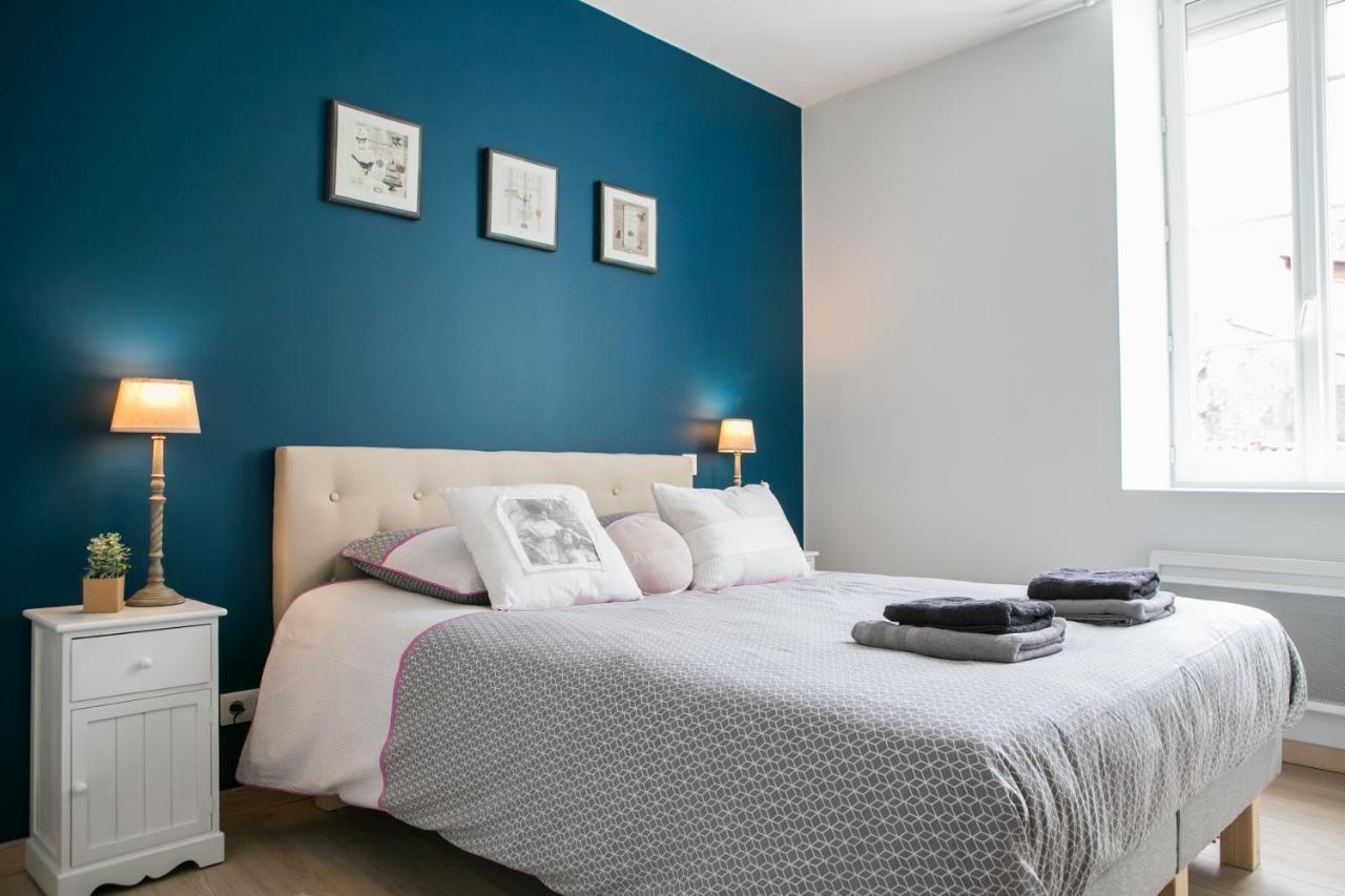Apartamento Logis Des Halles Du Coderc Périgueux Exterior foto