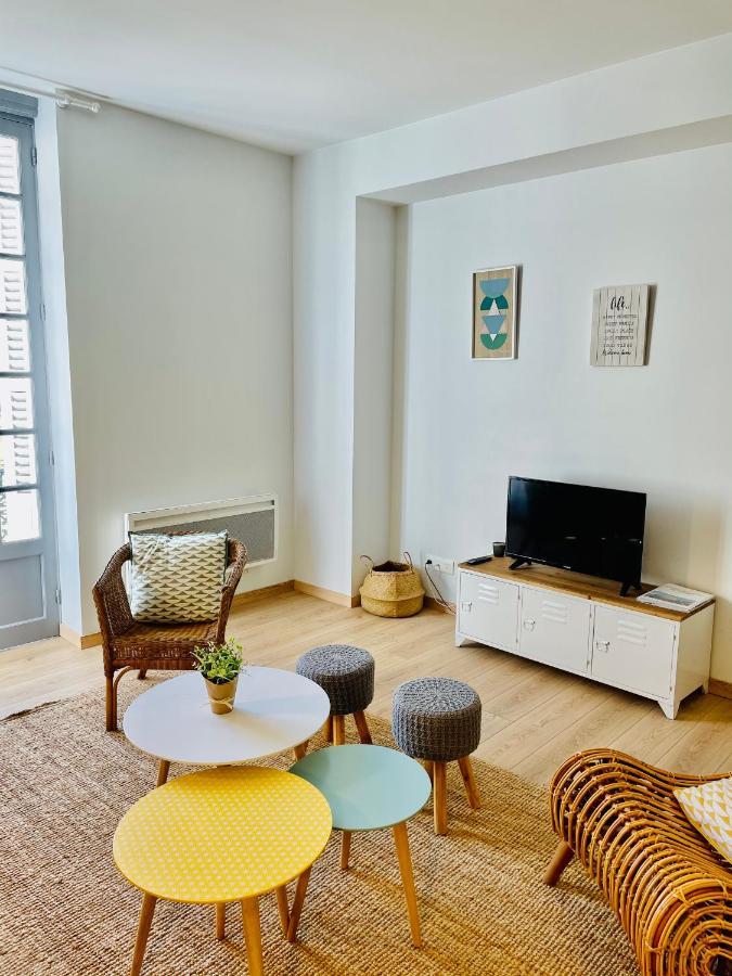 Apartamento Logis Des Halles Du Coderc Périgueux Habitación foto