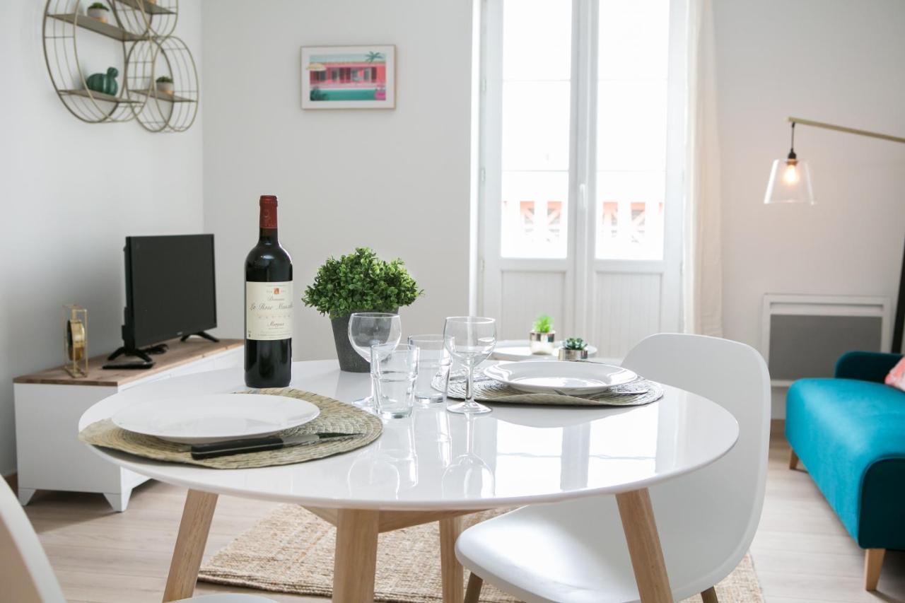 Apartamento Logis Des Halles Du Coderc Périgueux Habitación foto